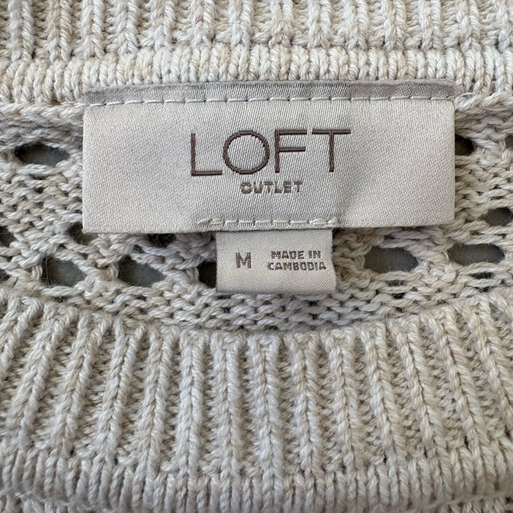 LOFT Women’s Cream Knit Sweater - Picture 3 of 4